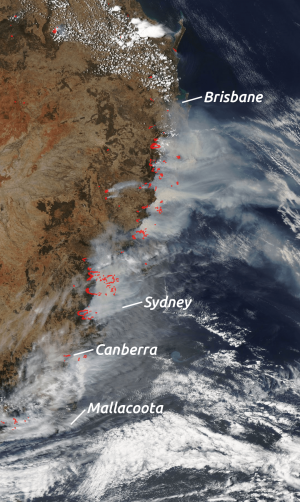 2019-12-07 East Australian Fires Aqua MODIS-VIIRS-LABELS.png
